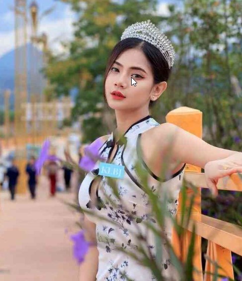 腾龙特色服饰
